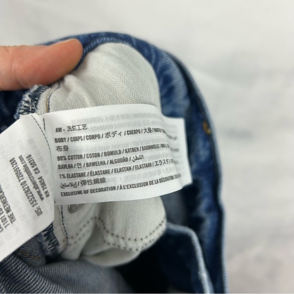 ABERCROMBIE The 90s Straight Ultra High Rise Jeans Criss Cross Waist Sz 2 short - Picture 5 of 5